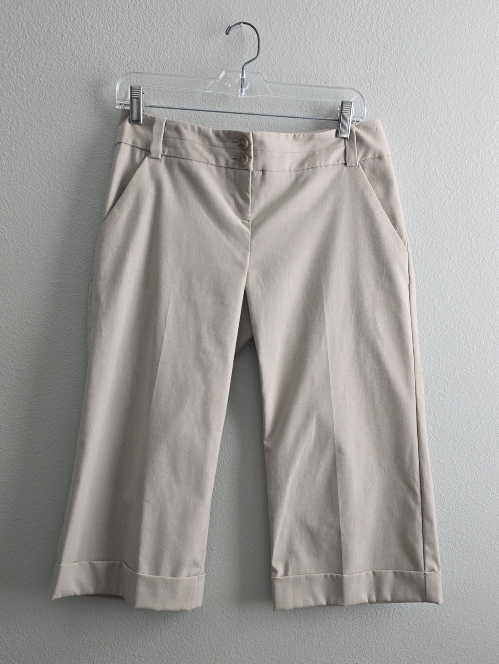 10/3 THE LIMITED CASSIDY FIT CAPRI